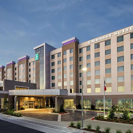 Embassy Suites By Hilton College Station Exterior foto